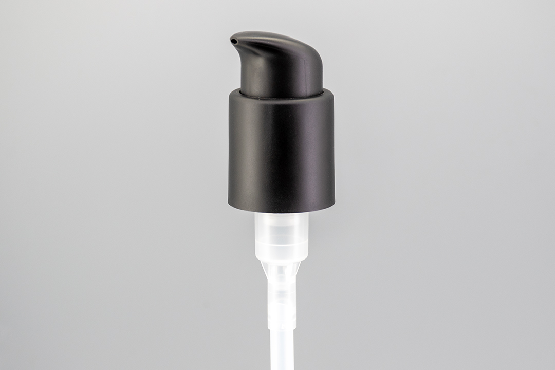 24/410 Matte Black Left-Right Lock Lotion Pump