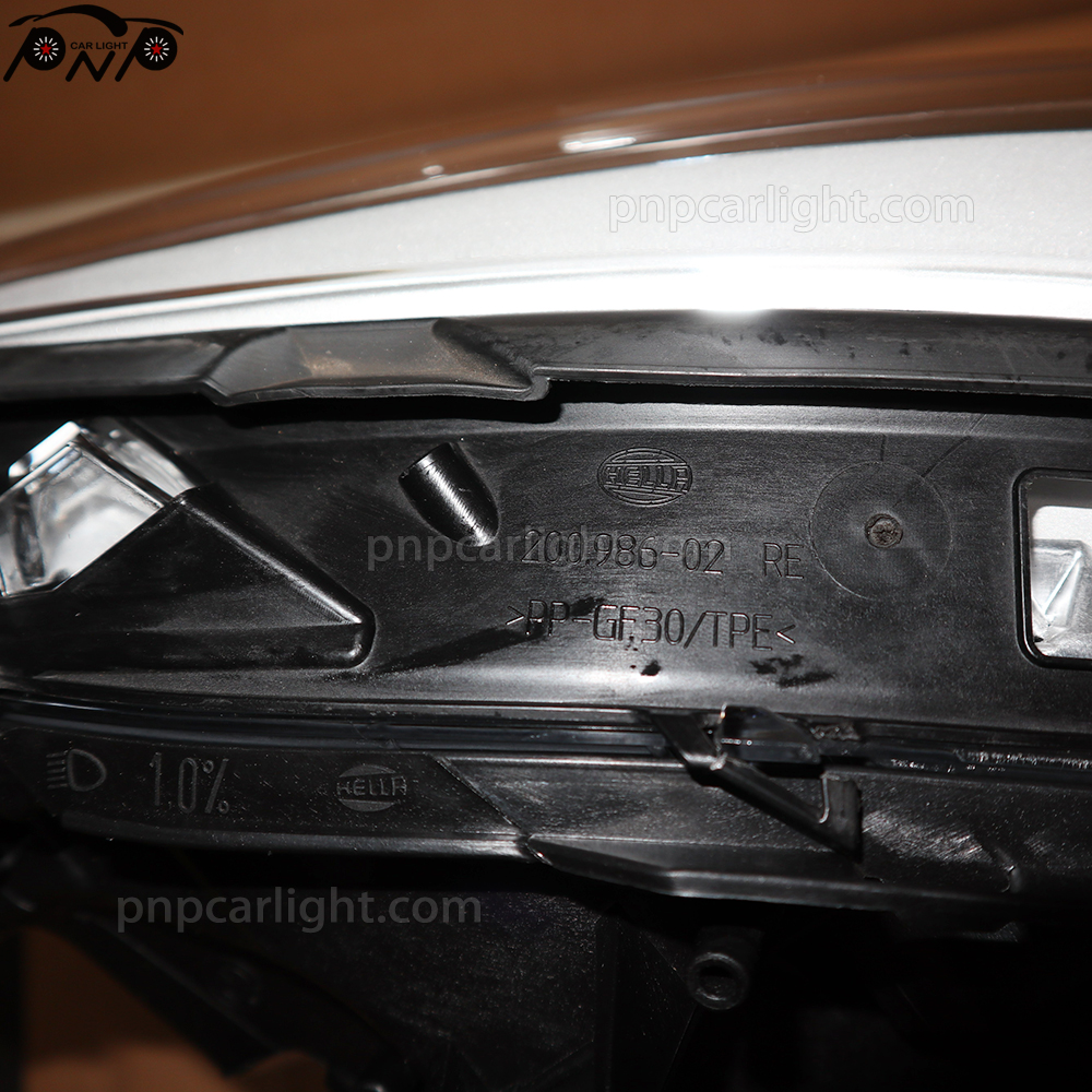 135i Headlights