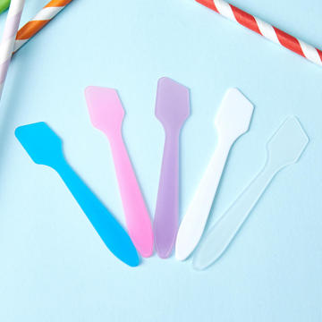 10 Pcs Mini Cosmetic Spatulas Scoop Face Cream Makeup Mask Mixed Spoon Beauty DIY Tools Eye Facial Makeup Applicator Sticks