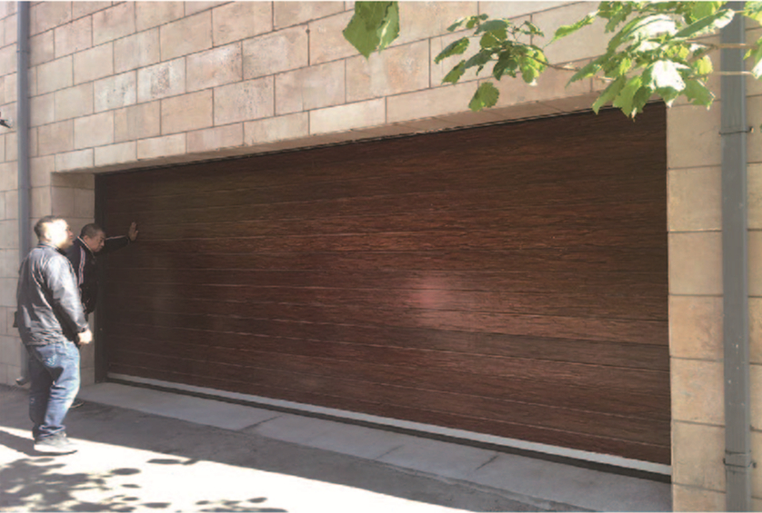 wooden grain spiral door