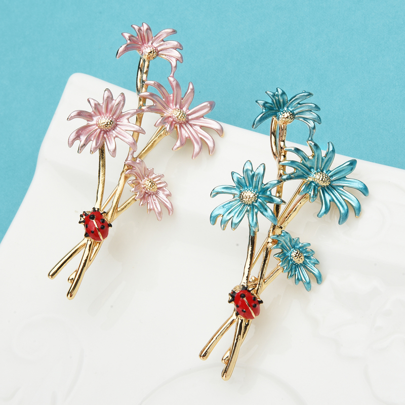 Wuli&baby Enamel Daisy Flower Brooches For Women Weddings Banquet Office Brooch Pins Gifts