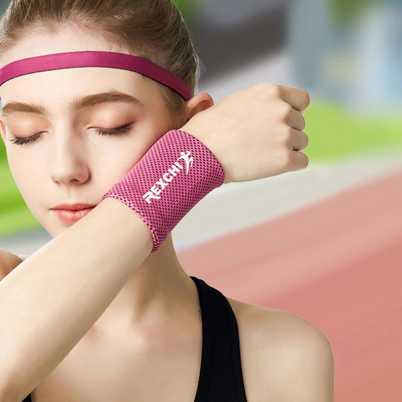 new 1 pcs Wrist Brace Support Breathable Ice Cooling Sweat Band Tennis Wristband Wrap Sport Sweatband For Gym Yoga Volleyball