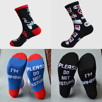 NEW I AM GAMING Harajuku Funny Happy Gifts for Men Cotton Socks Letter Jacquard Hip Hop Street Fashion Winter Art Mens Socks