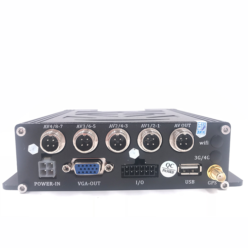Korean / Russian 4CH GPS Double SD card mdvr black box H.264 video monitoring host with built-in super capacitor