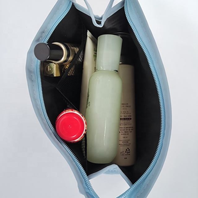 women's travel makeup bag