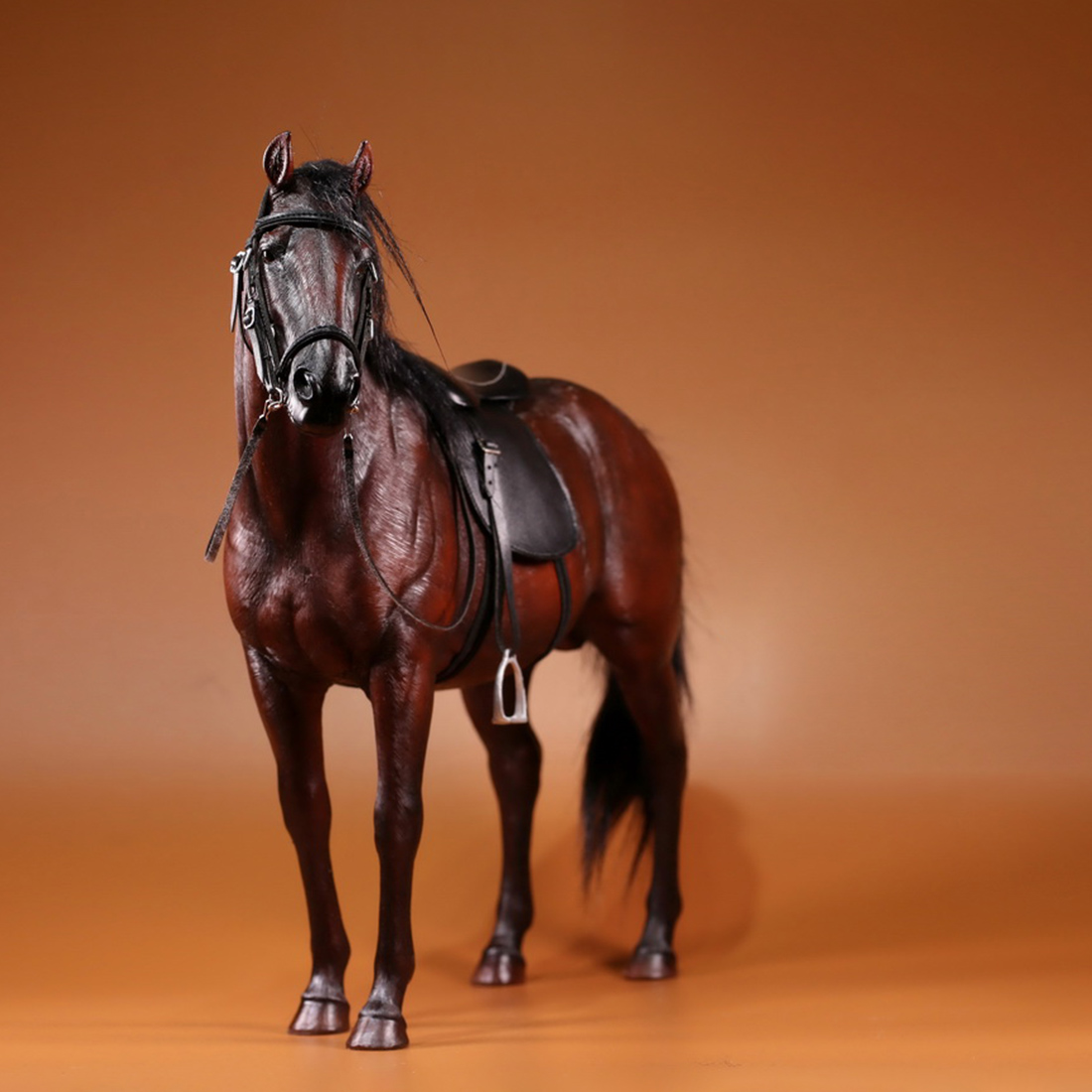 2020 New Hot 33cm 1/6 Scale Germany Hannover Warm Blooded Model Horse Decoration - Dark Brown