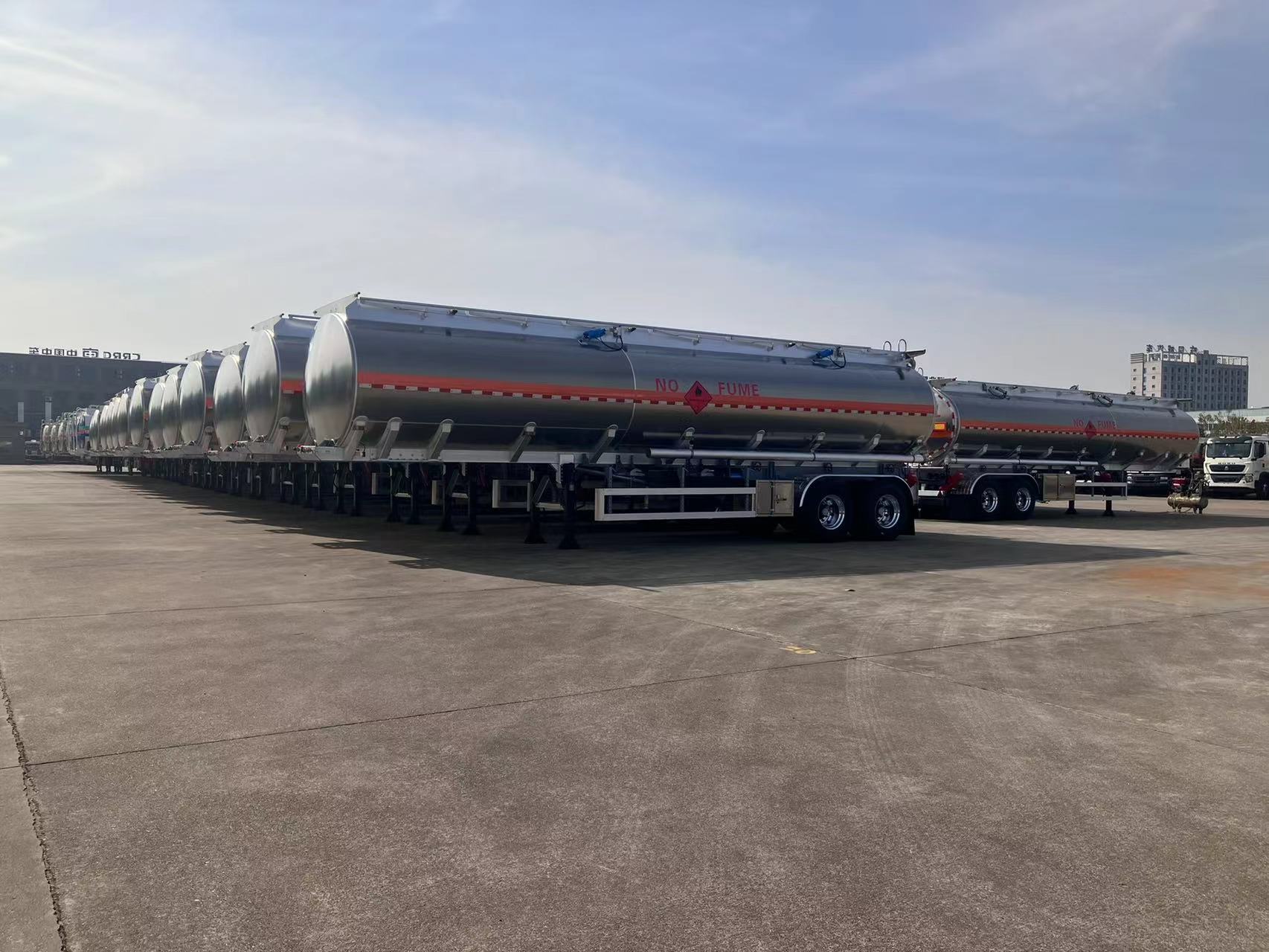 Fuel Trailer (4)