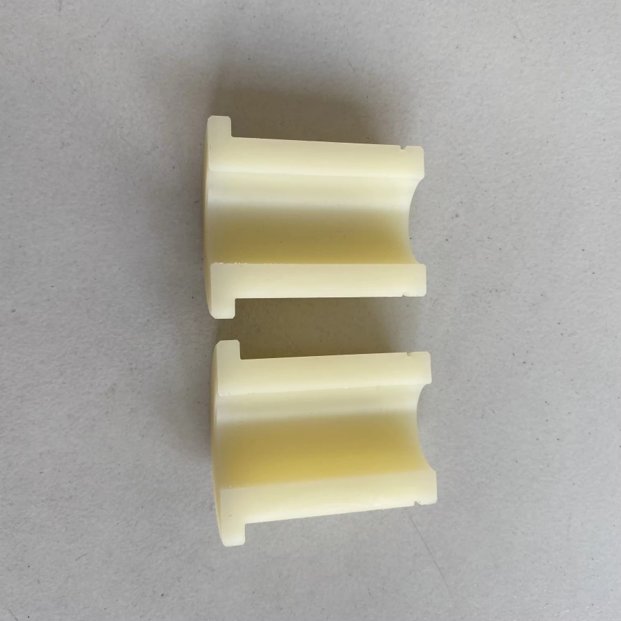 Plastic bushing5