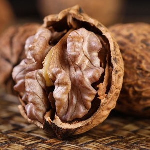 Yunnan Purple-skinned Walnut fruit