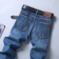 2020 Mens Jeans Fashion Straight Denim Pants Men Classic Casual Jeans Male Plus Size Denim Trousers Ripped Jeans for Men 28-40