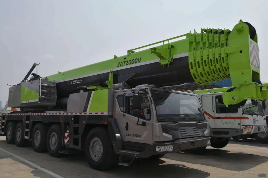 ZAT1100H663 ZAT1100H763 ZAT1300A863 all terrain crane 4