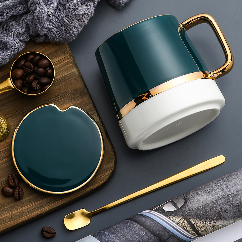 250-300ml Ceramic Coffee Cup and Saucer Set with Lid Spoon Creative Tea Water Cups Household Coffeeware Green Milk Mug