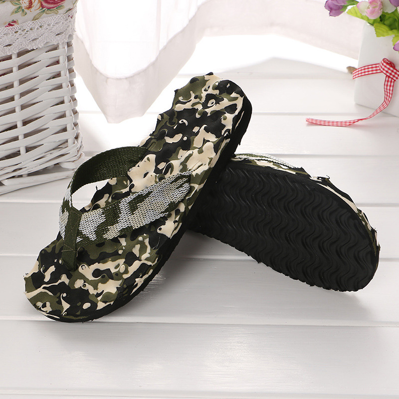 Men Flip Flops Floor Flat Shoes Indoor Summer Home Slippers Male Massage Slipper Camouflage Comfortable Zapatillas de hombre