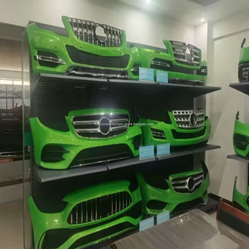 Injection mold for the bumper of a Mercedes-Benz car 1