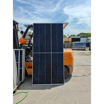 Canadian Solar Grade A 615W 700W 705W panel