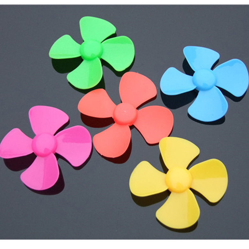 50PCS Multicolor Four Blades Propeller Diameter 40mm Toys Fan Blade 2mm Shaft Plastic Paddle for DIY RC Boat/Fixed Wing Aircraft