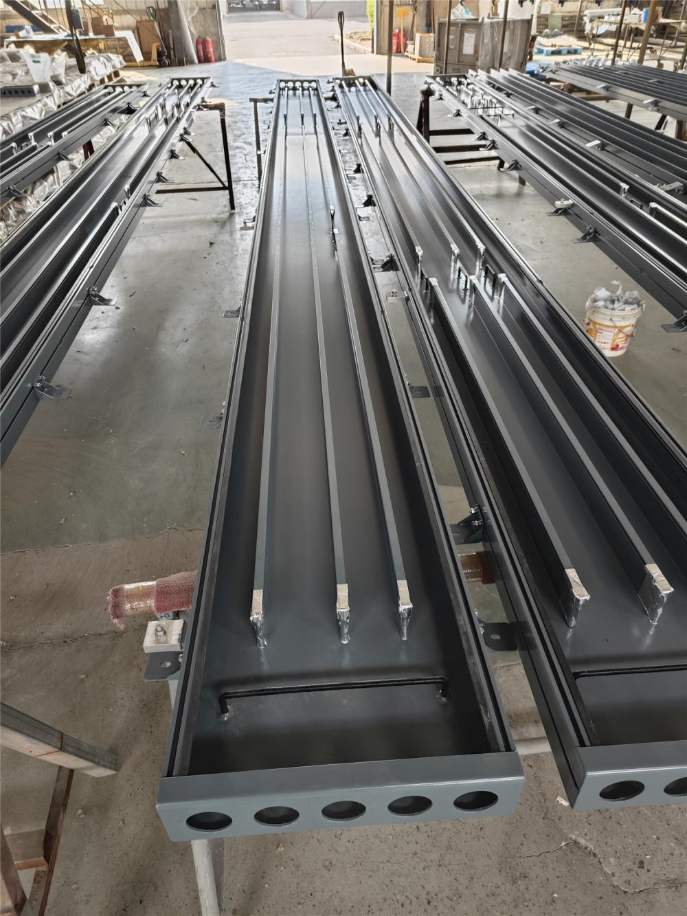 Hv Trunking