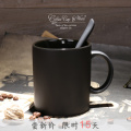 European-style coffee shop custom black matte mugs with spoon simple coffee mug high-grade ceramic tea cup gift