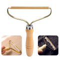 1PCS Portable Wood Lint Remover Manual Clothes Cleaning Depilatory With Steel Net, Quick Epilator With Handles For Cashmere