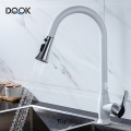 Brass Kitchen Faucet Single Hole Pull Out Spout Kitchen Sink Mixer Tap with Stream Sprayer Head Chrome/Black Kitchen Tap