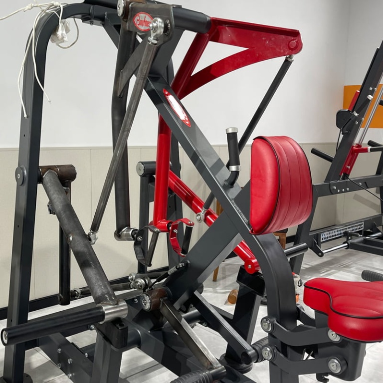 commercial gym equipment