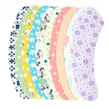 5 Pair Sticky Washable Cartoon Warm Toilet Seat Cover Washroom Warmer Cushion Cover Pads (Random Color)