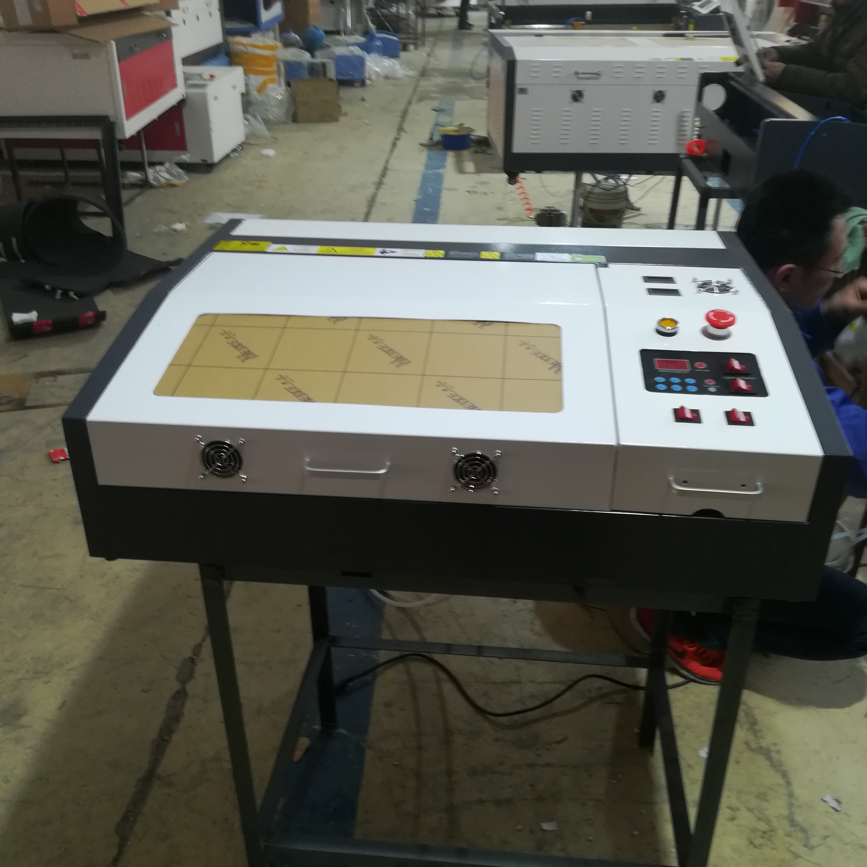 50W CO2 4040 laser engraving and cutting machine with up and down honeycomb working table