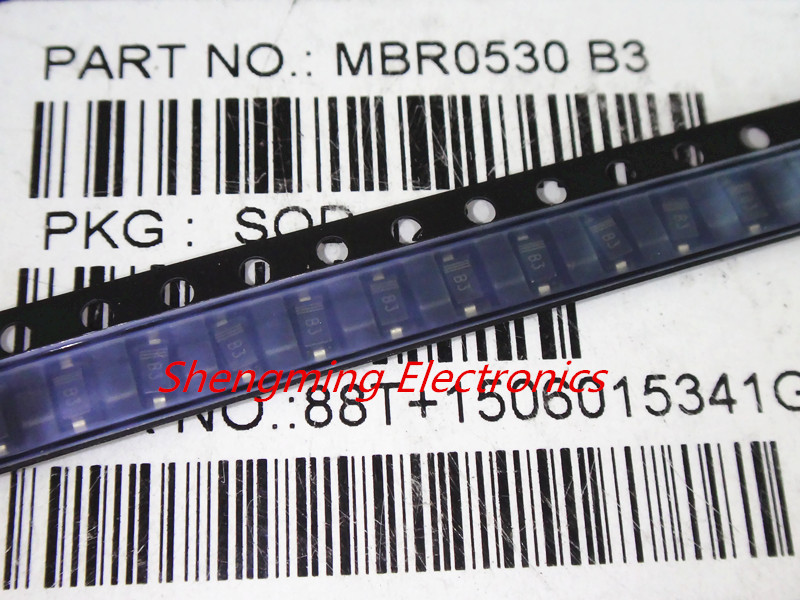 100PCS 1206 MBR0530LT1G B3 MBR0530 SOD-123 Schottky diode