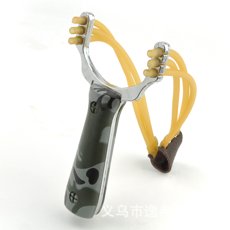 Camouflage alloy outdoor hunting and fishing equipment slingshot shooting trip travel set slingshot catapult sling shot