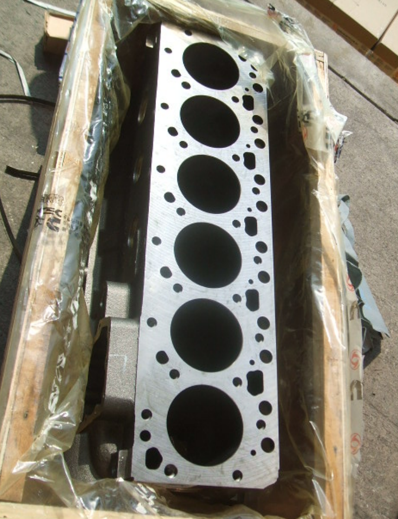 engine cylinder block 3916255 3928797 for Cummins 6BT