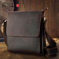 AETOO Leather men's shoulder bag, men's simple business cowhide messenger bag, casual fashion men's bag