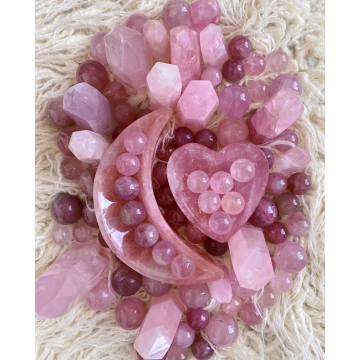 Factory Wholesale Natural Rose Quartz Stone Bowl Heart Pink Gift Carved Moon Shape Crystal Five Point Pentagram Figurine Chakra