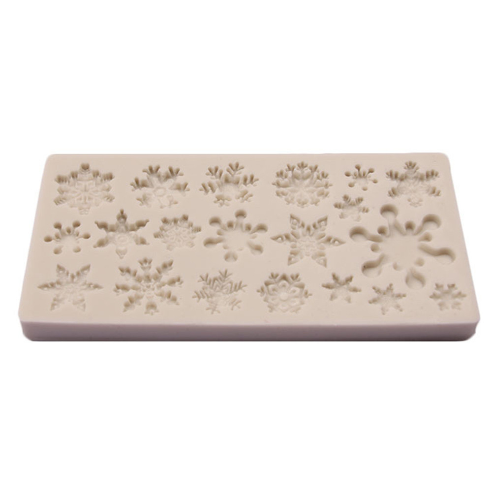 Christmas Snowflake Pattern Silicone Mold Chocolate Cake Mold Baking Non-stick And Heat-resistant Kitchen Handmade Tools