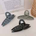 2020 Korea Hair Accessories New Colorful Intersect Large Hair Claws For Women Girls Fashion Crab Hair Tins Clamps Clips