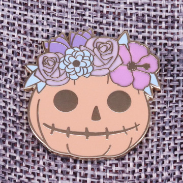 Spooky pumpkin badges cute Halloween brooch flower pastel goth skull Enamel pin autumn jewelry gift for kids women jackets shirt