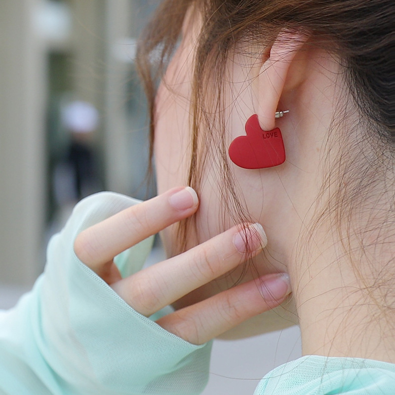 Small Fresh Love Peach Heart Earrings Girl Heart Wild Earrings Student Temperament Love Earrings Female