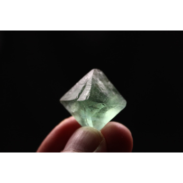 1pcs Natural Crystal Fluorite Octahedron Crude Stone Ore Pendant Fluorite Octahedron Pendant Raw Gemstone for jewelry making D3