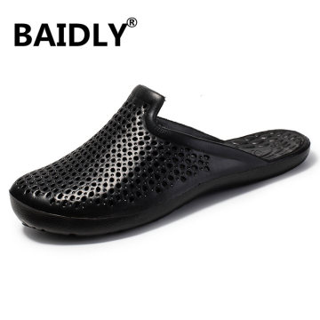 New Summer Sandals Men Casual Shoes Mules Clogs Breathable Unisex Beach Slippers Male Water Hollow Jelly Shoes Chaussure Homme