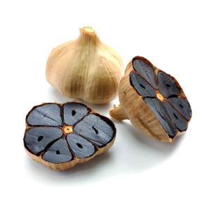 Natural Black Garlic with Rich Flavor and Nutrients