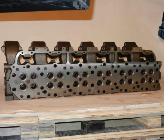 engine parts cylinder head 1105096 for CAT 3406
