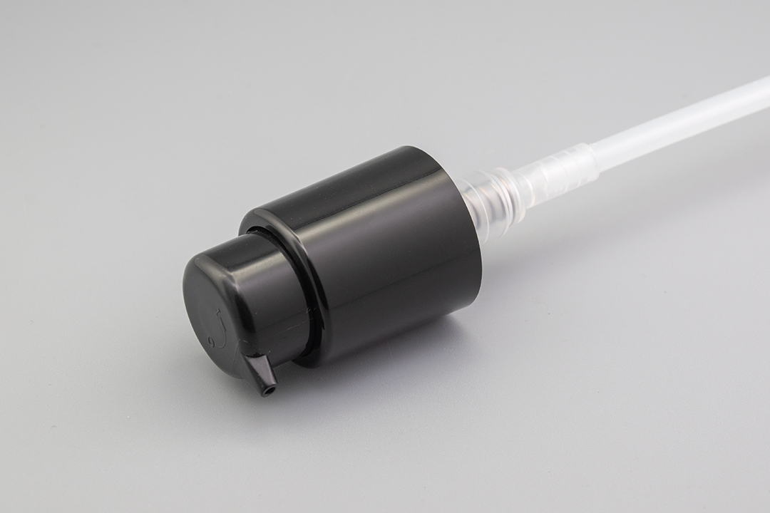 24/410 Left-Right Lock Lotion Pump