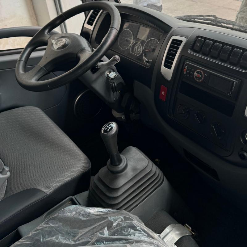 Dongfeng Xiaobawang W15