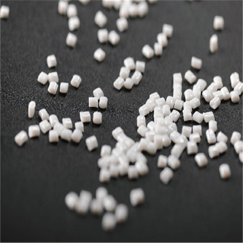 Optimal Quality 100 Polyester Plastic Pet Chips