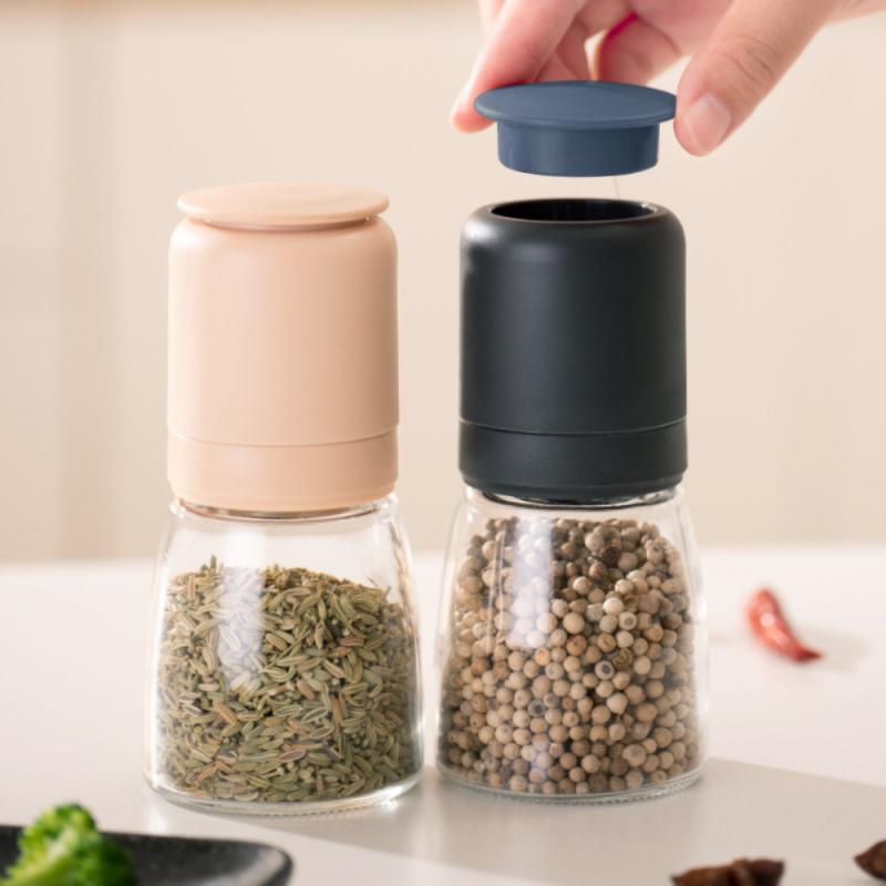 1PC Pepper Grinder Portable Manual Pepper Sesame Salt Spice Grinder Durable Seasoning Jar Kitchen Cooking Storage Gadgets New