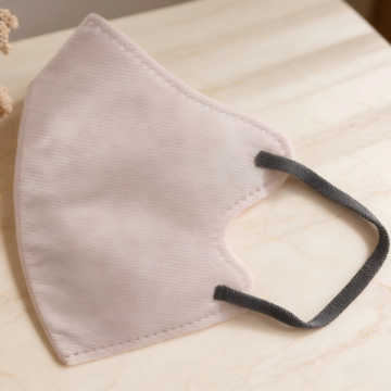 Pink comfortable daily face mask