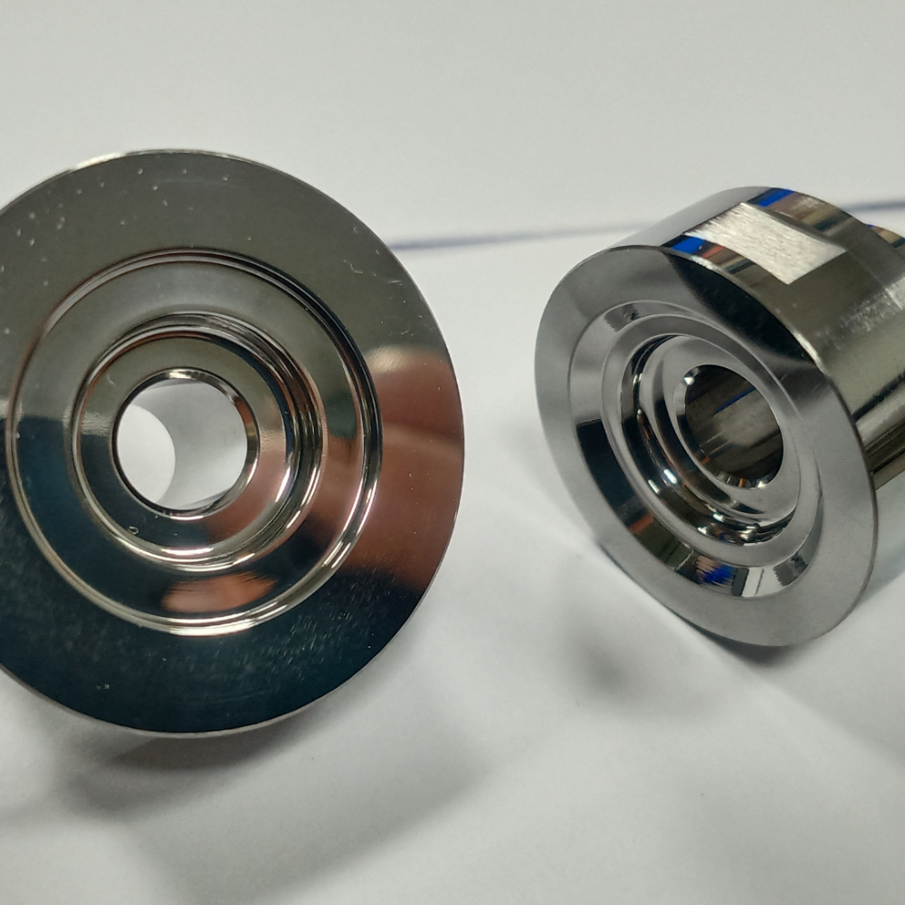 Tungsten steel sealing preform mold
