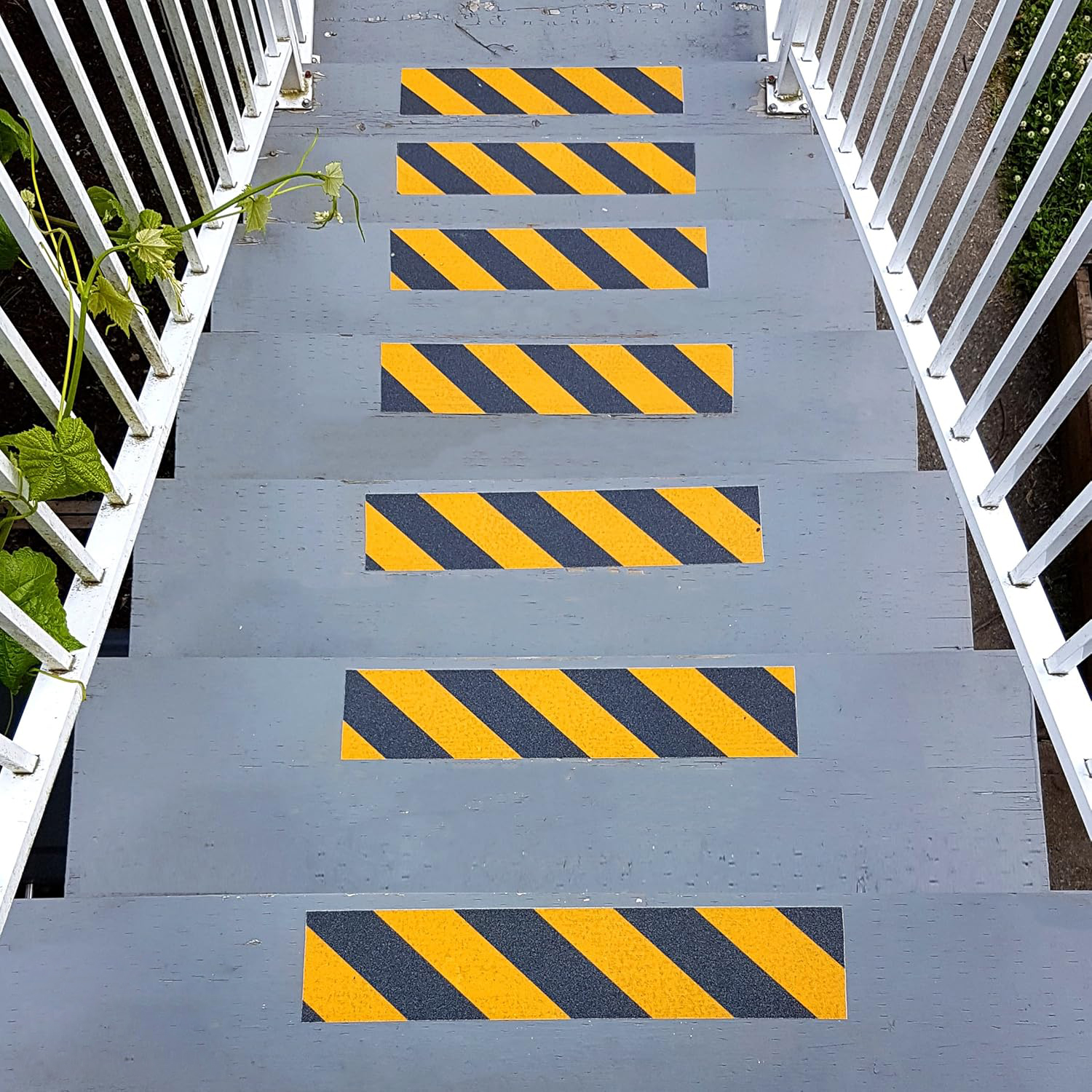 Non slip tape