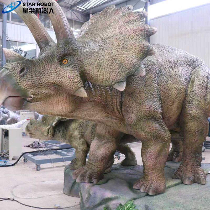 Triceratops Animatronic