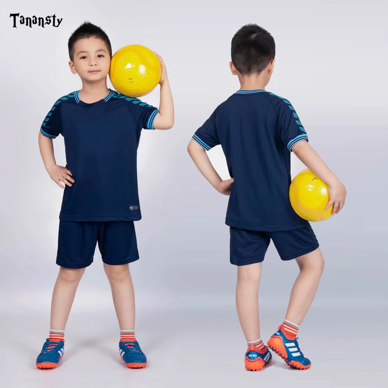 Futbol Training Uniforms Sportsman Wear Football Jerseys Sports Suit for Child Customize Soccer Uniform Youth Football Set Blank