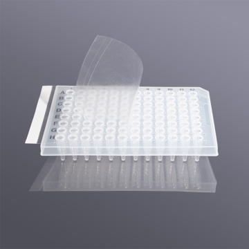 Transparent adhesive sealing film for qPCR